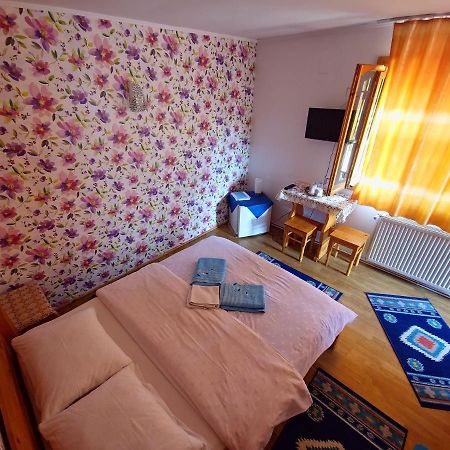 فندق Casa Lav سِنايا المظهر الخارجي الصورة