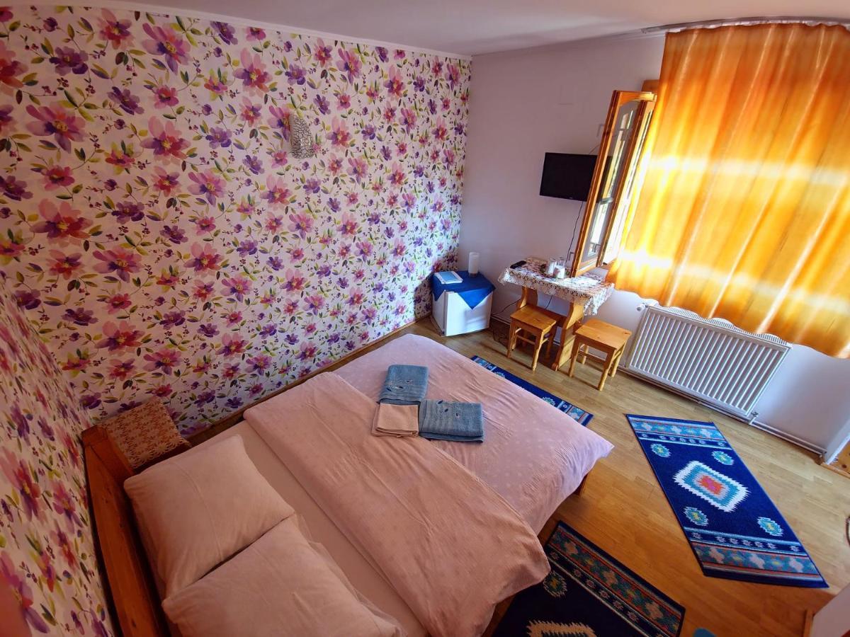 فندق Casa Lav سِنايا المظهر الخارجي الصورة